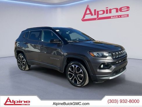 Used 2024 Jeep Compass Limited image 7