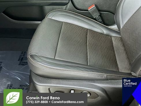 Used 2023 Chevrolet Suburban High Country AWD/4WD image 24