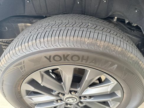 Used 2027 Toyota Land Cruiser AWD/4WD image 21