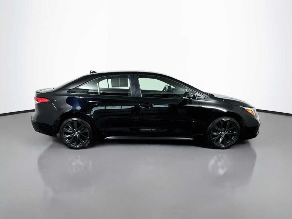 Used 2024 Toyota Corolla SE FWD image 9