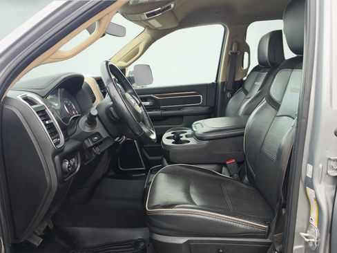 Used 2022 RAM 2500 Laramie AWD/4WD image 18