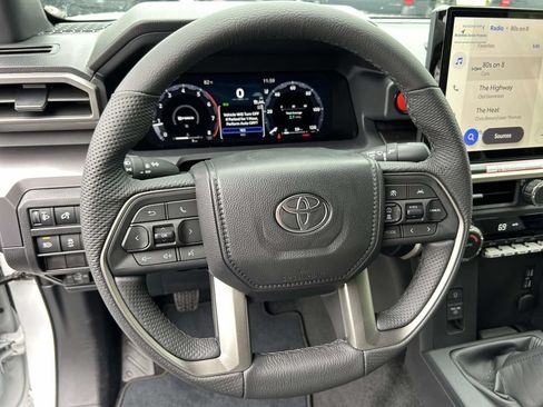 New 2026 Toyota Tacoma TRD Off-Road AWD/4WD image 21