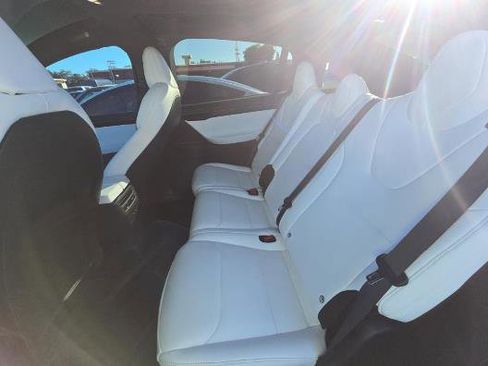 Used 2020 Tesla Model X Performance image 10