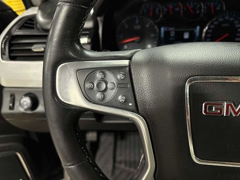 Used 2020 GMC Yukon XL SLT w/ Premium Edition image 36