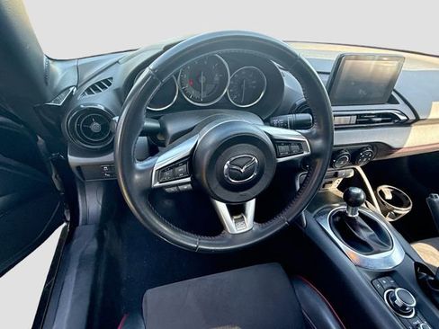 Used 2018 MAZDA MX-5 Miata Club w/ Brembo/BBS Recaro Package RWD image 13