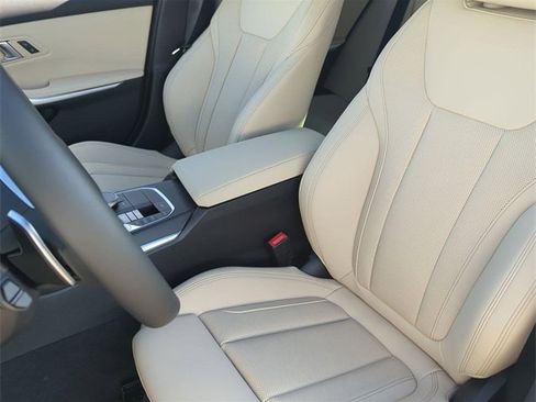 New 2026 BMW 330i Sedan w/ M Sport Package image 17