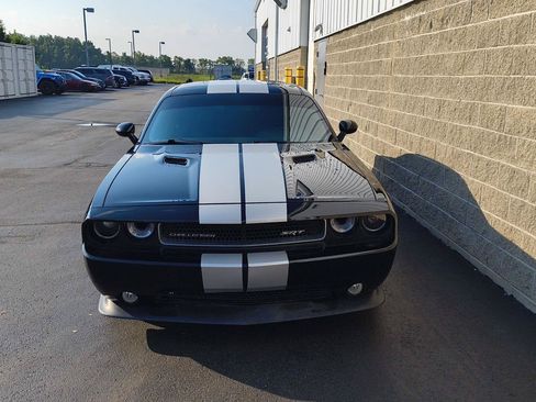 Used 2013 Dodge Challenger SRT8 RWD image 30