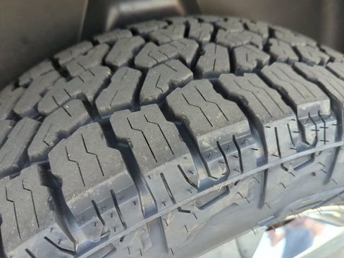 Used 2016 RAM 1500 Big Horn image 10