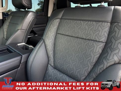 Used 2024 Toyota Tundra Limited AWD/4WD image 23