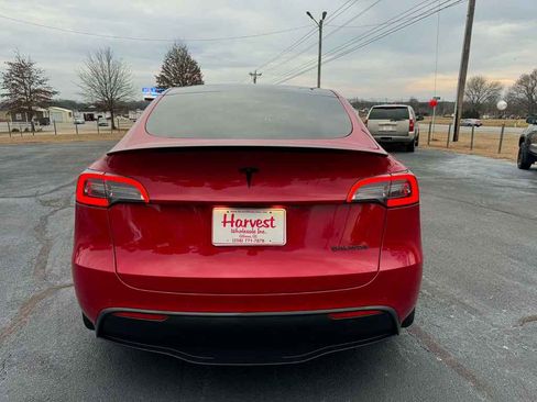 Used 2022 Tesla Model Y Performance image 6
