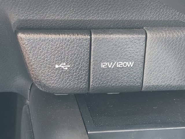 Used 2024 Toyota Camry SE FWD image 14
