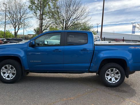 Used 2021 Chevrolet Colorado LT w/ LT Convenience Package image 8