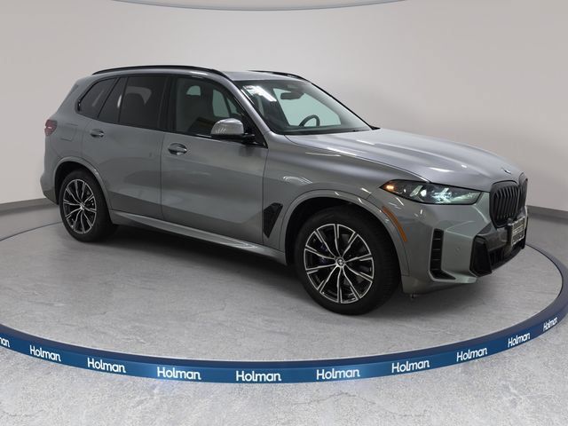 Certified 2024 BMW X5 xDrive40i w/ M Sport Package AWD/4WD image 3