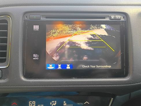 Used 2017 Honda HR-V EX image 22