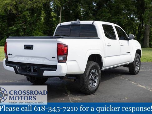 Used 2020 Toyota Tacoma SR AWD/4WD image 8