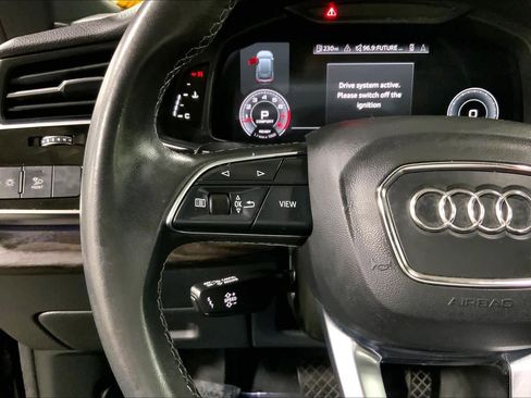 Used 2021 Audi Q8 Premium w/ Black Optic Package image 23
