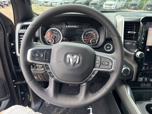 New 2026 RAM 1500 4x4 Crew Cab image 10