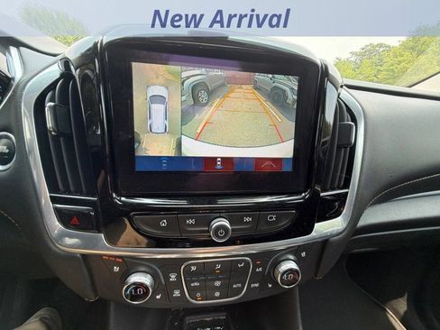 Used 2019 Chevrolet Traverse Premier w/ Redline Edition FWD image 12