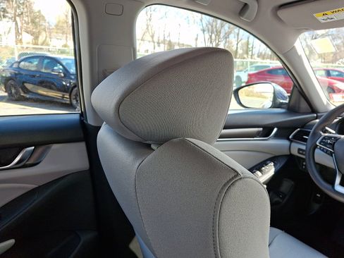 Certified 2019 Honda Accord LX image 13