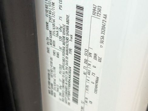 Used 2024 Ford Transit 250 Low Roof w/ Exterior Upgrade Package image 15