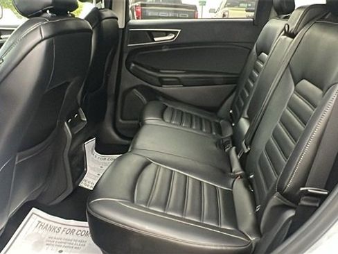 Certified 2024 Ford Edge SEL image 19