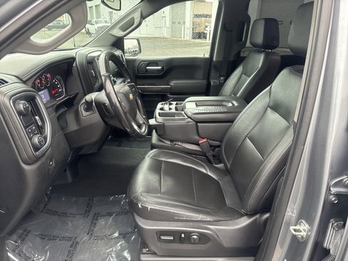 Used 2020 Chevrolet Silverado 1500 LTZ image 16