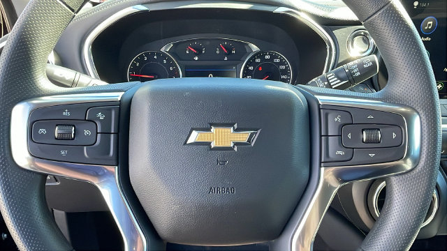New 2026 Chevrolet Blazer LT w/ Convenience Package FWD image 24
