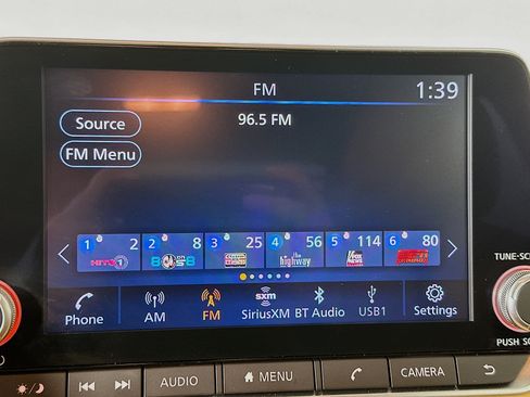 Used 2023 Nissan Sentra SV w/ SV Premium Package FWD image 19