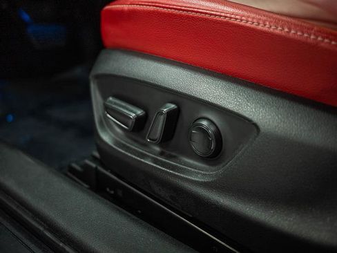 Used 2021 Toyota Camry XSE image 15