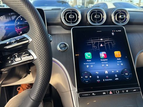 Used 2026 Mercedes-Benz CLE 300 4MATIC Cabriolet image 4