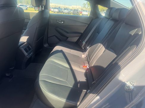 Used 2025 Honda Accord Sport image 26