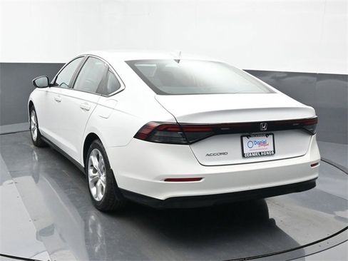 Used 2023 Honda Accord LX image 3