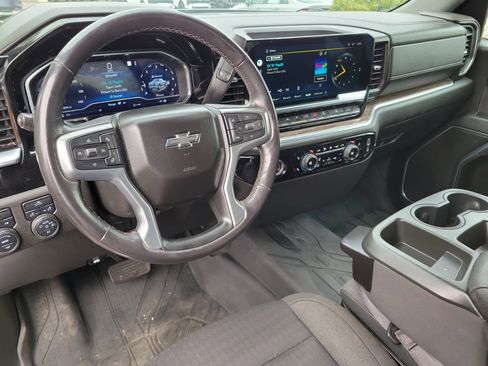 Used 2022 Chevrolet Silverado 1500 RST w/ LPO, Dark Essentials Package image 2