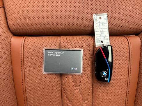 New 2026 BMW X7 M60i image 33