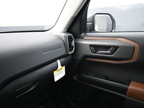 New 2025 Ford Bronco Sport Outer Banks w/ Sasquatch Outer Banks Package image 22