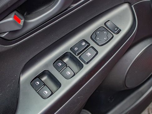 Used 2020 Hyundai Kona SEL FWD image 13
