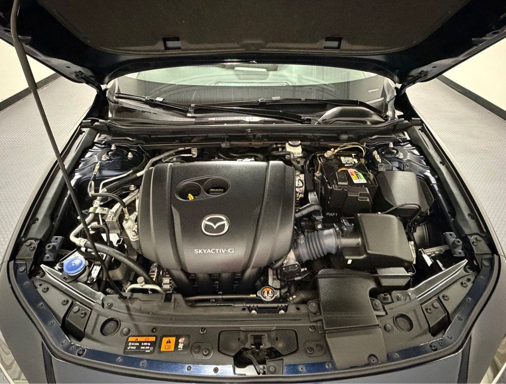 Used 2019 MAZDA MAZDA3 AWD Sedan w/ Select Package image 16