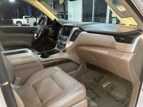 Certified 2016 GMC Yukon SLT w/ Open Road Package AWD/4WD image 36