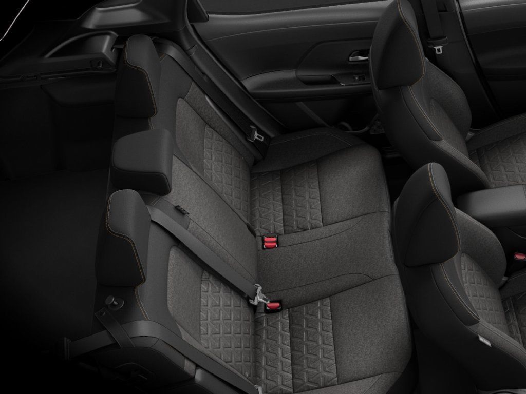 New 2027 Nissan Kicks SV AWD/4WD image 12