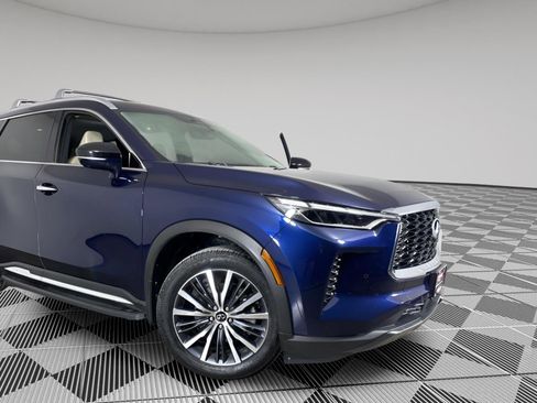 Used 2023 INFINITI QX60 Sensory w/ Vision Package image 7