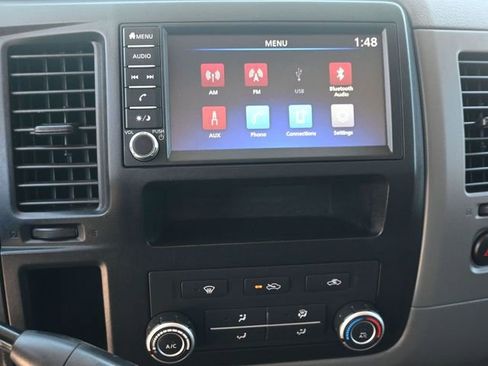 Used 2020 Nissan NV 2500 S image 21