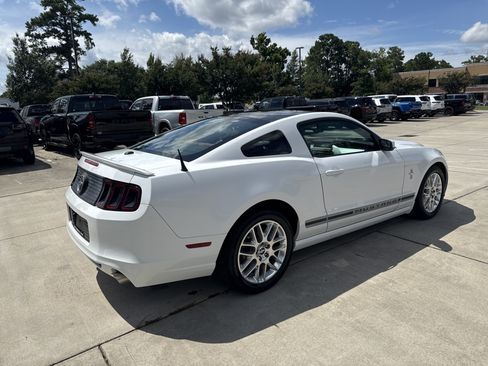 Used 2014 Ford Mustang Premium w/ Equipment Group 202A RWD image 9