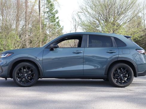 Used 2023 Honda HR-V Sport image 3