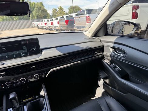 Used 2023 Honda Accord Touring image 20