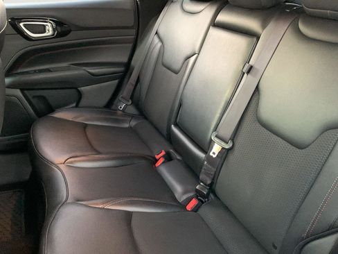 Used 2024 Jeep Compass Trailhawk image 17