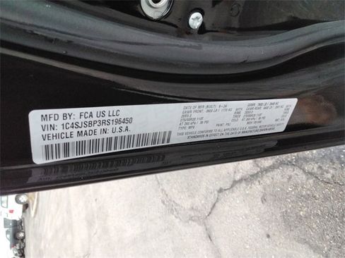 Used 2024 Jeep Wagoneer L Series II image 13