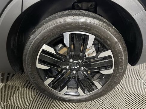 Used 2023 Kia Telluride SX image 30