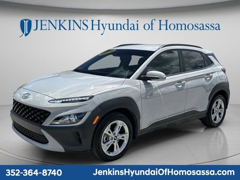 Used 2023 Hyundai Kona SEL w/ Cargo Package AWD/4WD image 7
