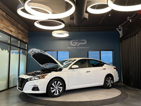 Used 2021 Nissan Altima 2.5 S FWD image 24