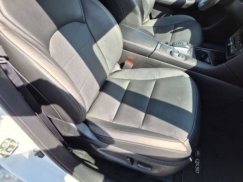 Used 2023 INFINITI QX50 Luxe AWD/4WD image 28